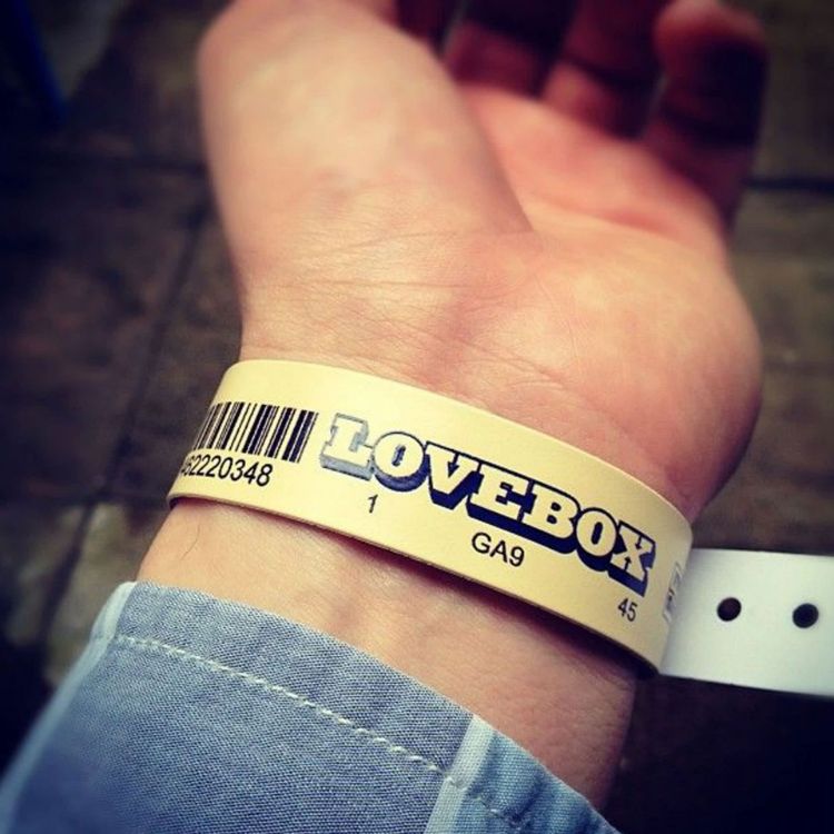 Picture of Vince Vinyl Wrist Band 16mm