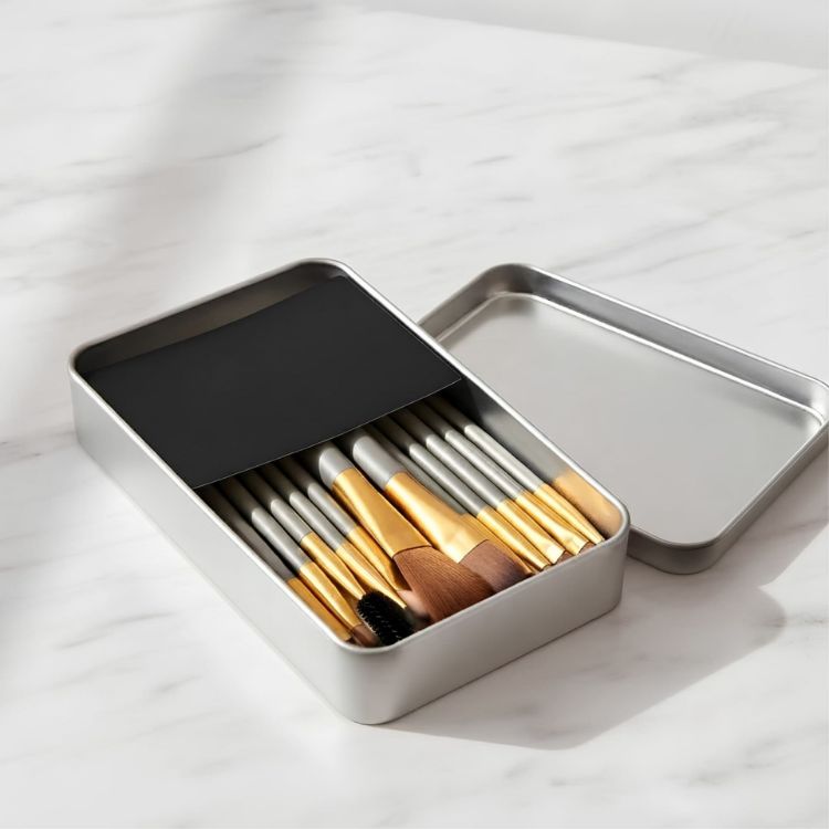 Picture of 12-Piece Brush with Metal Box Set