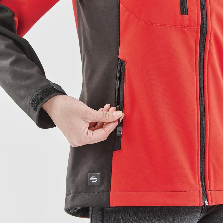 Picture of Women's Cascades Hooded Softshell