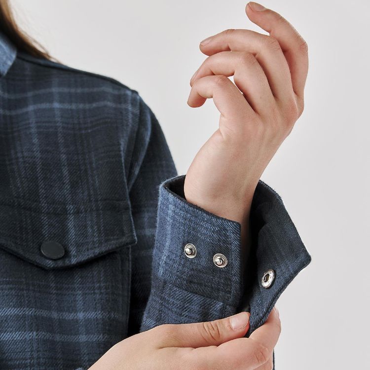 Picture of Women's Highland Sherpa Lined Plaid Jacket