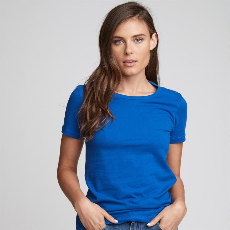 Picture of Women's Boyfriend Tee