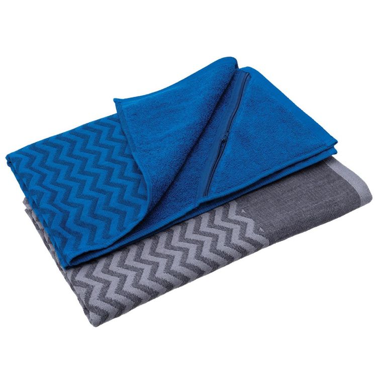 Picture of Elite Gym Towel with Pocket
