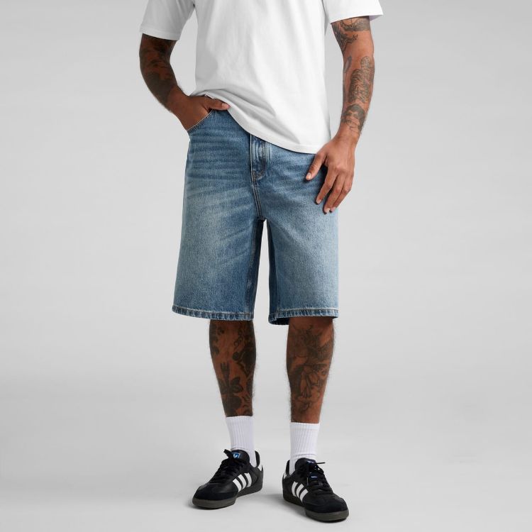 Picture of Denim Shorts 23"