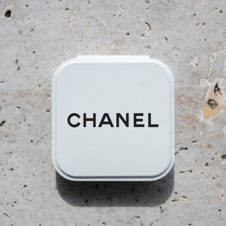 Picture of Glow Compact Mirror with LED