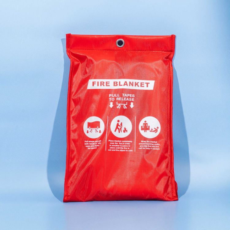 Picture of Fiberglass Emergency Fire Blanket