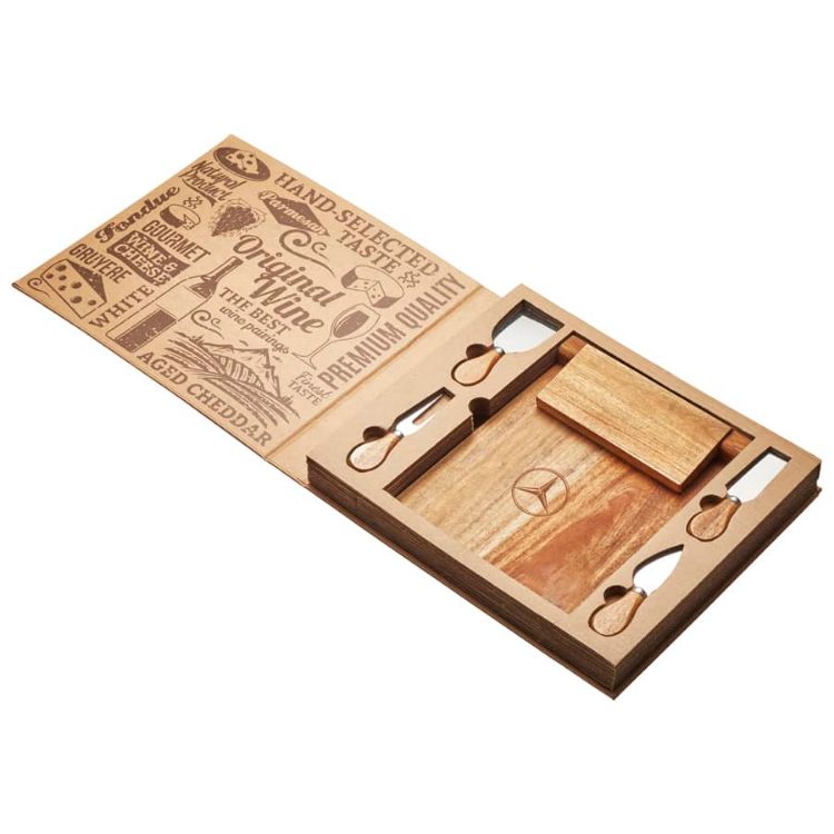 Picture of St. Andrews Magnetic Cheeseboard and Knife Set