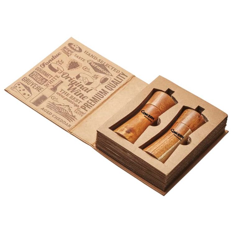Picture of Besancon Salt and Pepper Set