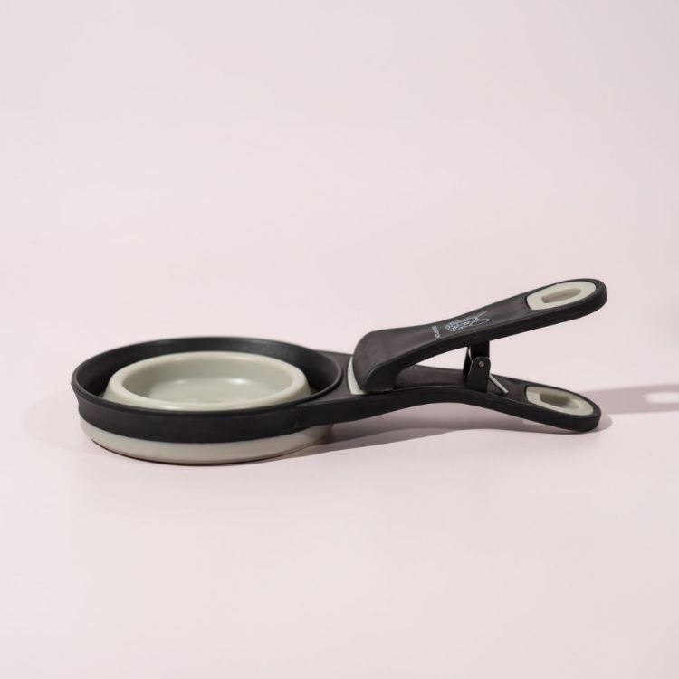 Picture of Collapsible Silicone Pet Food Scoop & Bag Clip