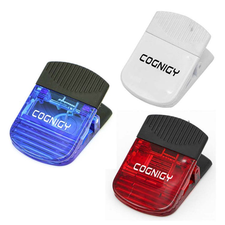 Picture of Wide Magnetic Croc Clip