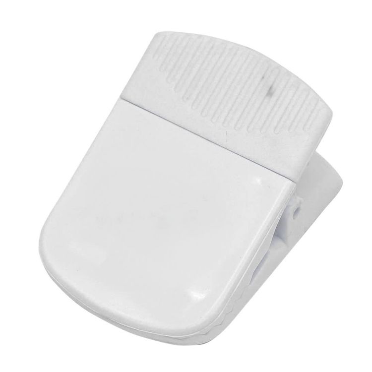 Picture of Wide Magnetic Croc Clip