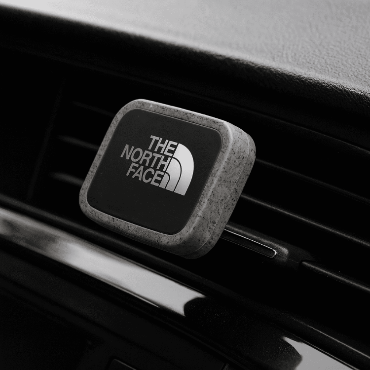 Picture of Kozo Universal Magnetic Car Vent Mount - ABS - Silver - Rectangle