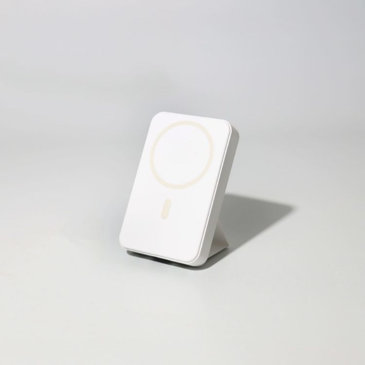 Picture of Turbo 5000mAh Wireless Charging Power Bank