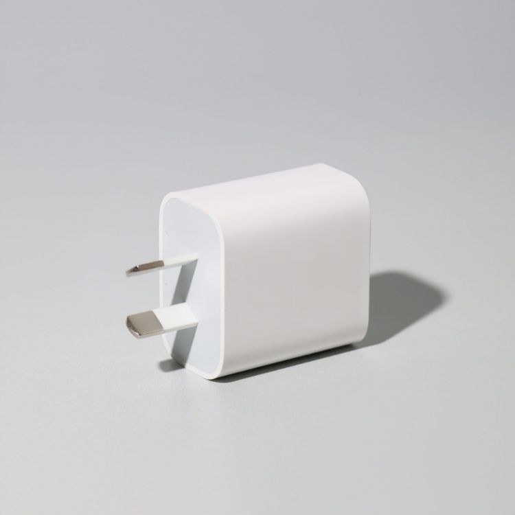Picture of Tebogo 20W fast charge adapter
